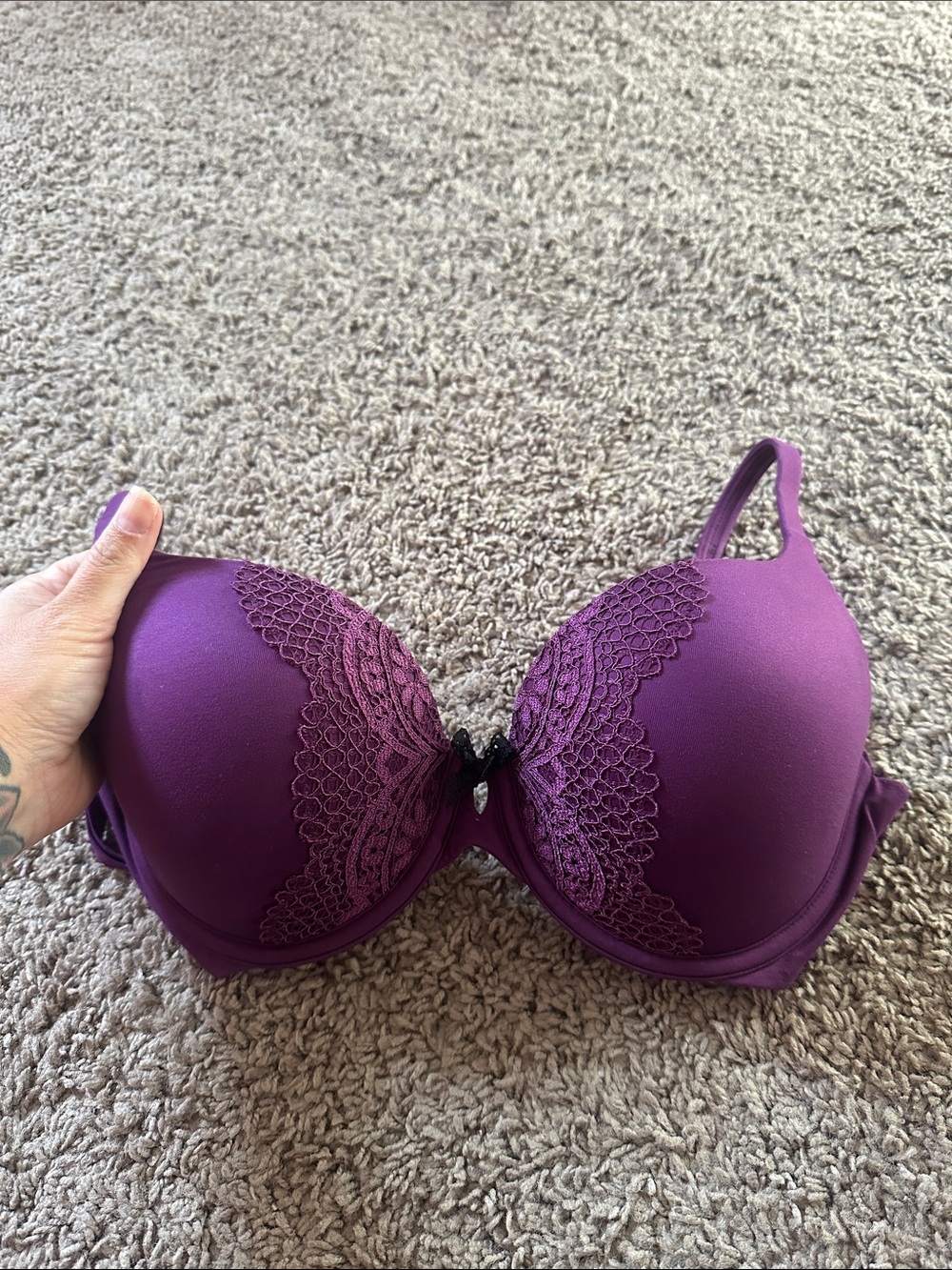 Victoria’s Secret Purple Lace Detail Push-Up Bra - 32DD